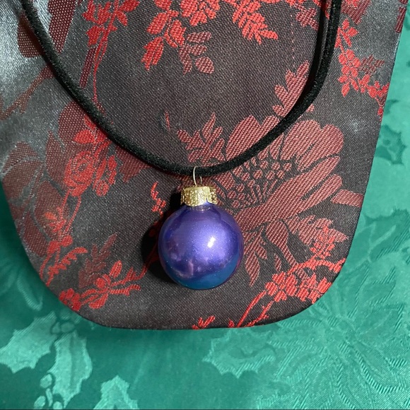 🎄New Christmas Bulb Earrings & Necklace Set - Picture 7 of 9